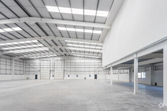 Nissan Way, Bishops Cleeve en venta Foto del interior- Imagen 1 de 9