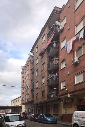 Más detalles de Calle San Juan Bosco, 4, Talavera de la Reina - Edificio residencial​ en venta
