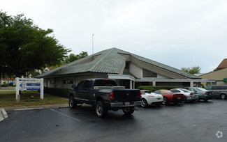 Más detalles para 39 Barkley Cir, Fort Myers, FL - Oficinas en alquiler