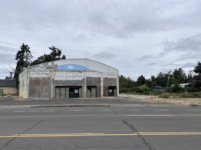 711 S Pacific Hwy, Cottage Grove, OR en venta - Foto del edificio - Imagen 1 de 6