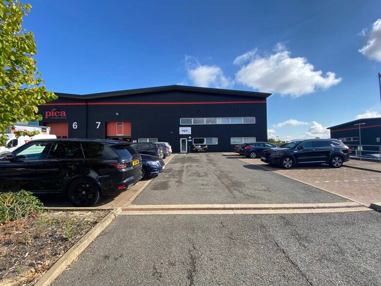 Forest Hall Rd, Stansted en alquiler - Foto del edificio - Imagen 2 de 3