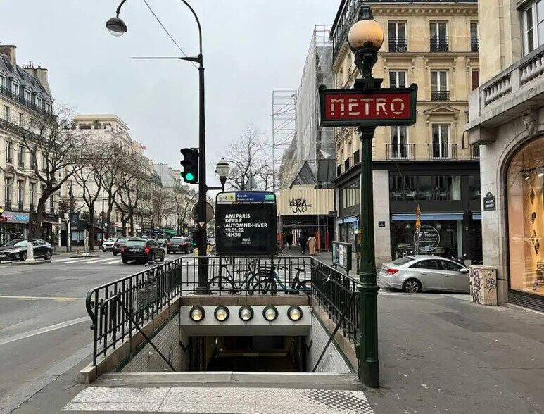 Oficina en Paris en venta - Foto del edificio - Imagen 2 de 4