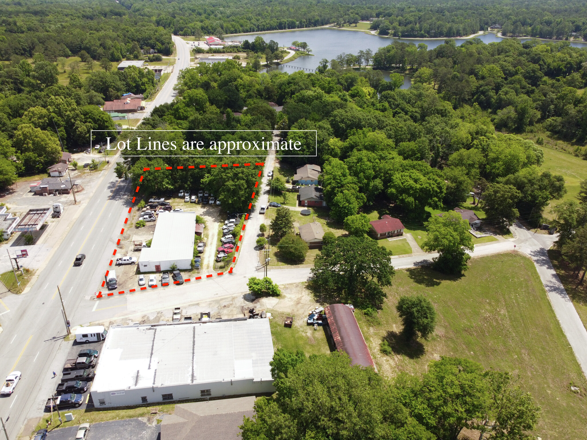 502 E Martin Luther King Hwy, Tuskegee, AL en venta Vista aérea- Imagen 1 de 4