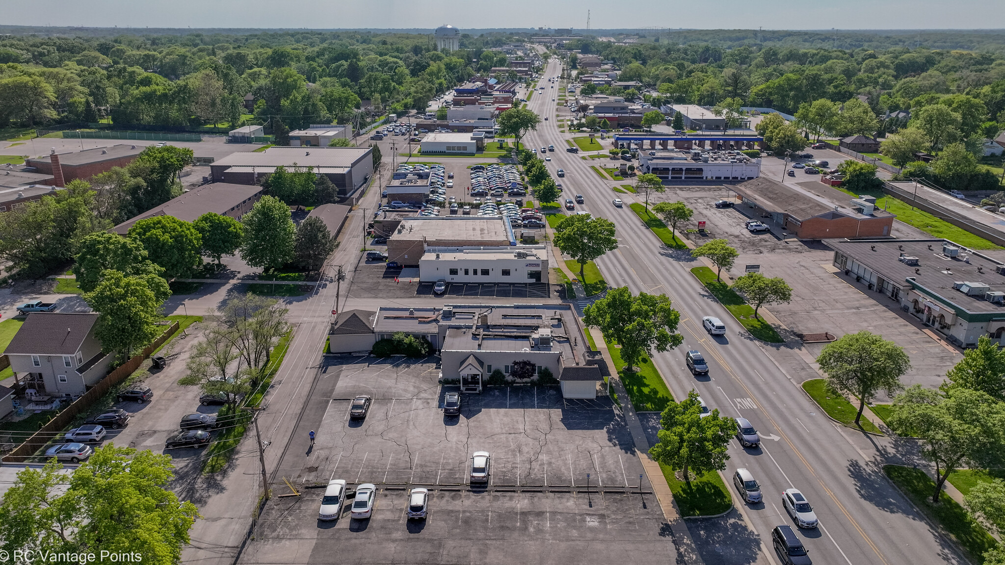 1219 Ogden Ave, Downers Grove, IL en venta Vista aérea- Imagen 1 de 36