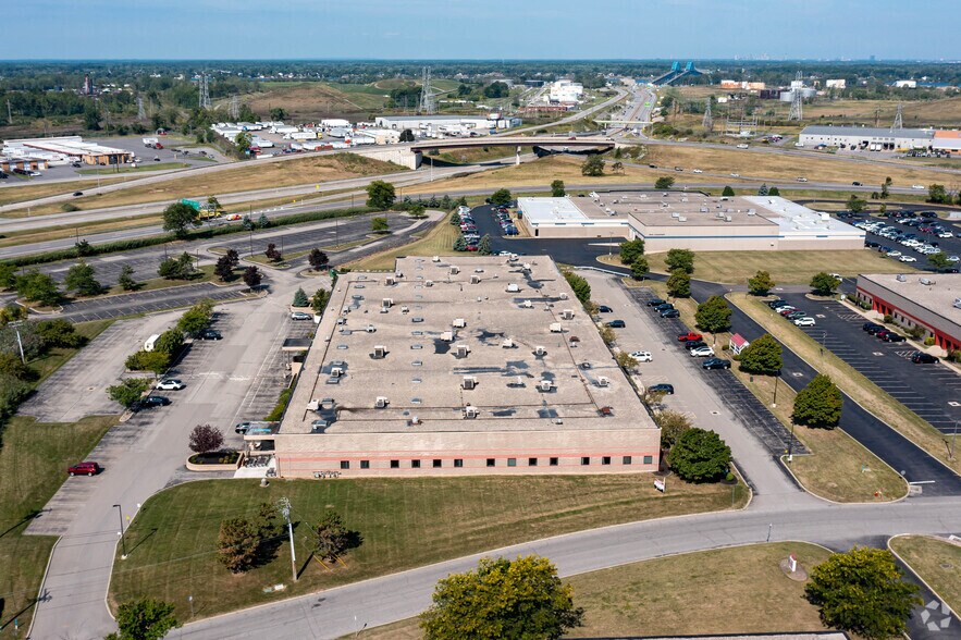 170 Cooper Ave, Tonawanda, NY en venta - Foto del edificio - Imagen 1 de 1