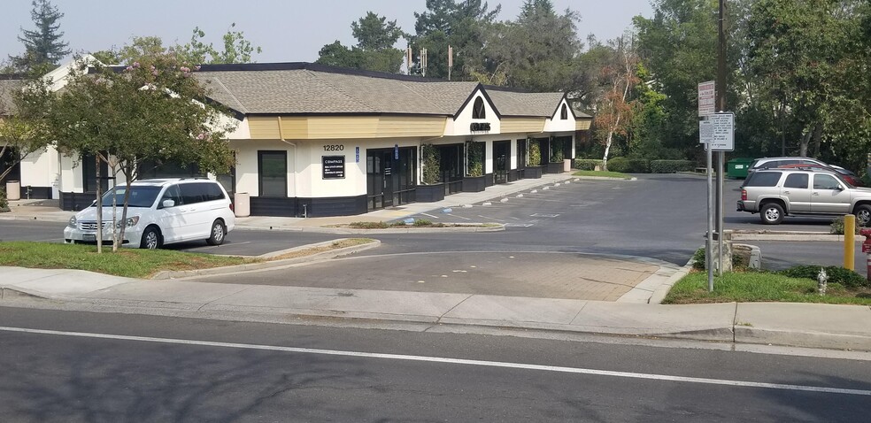 12820-12840 Saratoga-Sunnyvale Rd, Saratoga, CA en alquiler - Foto del edificio - Imagen 2 de 4