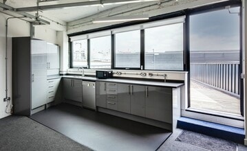 109-117 High St, Cheltenham en alquiler Foto del interior- Imagen 2 de 8