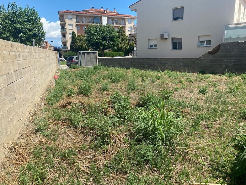 Terreno en Figueres, Gerona en venta - Foto del edificio - Imagen 3 de 6