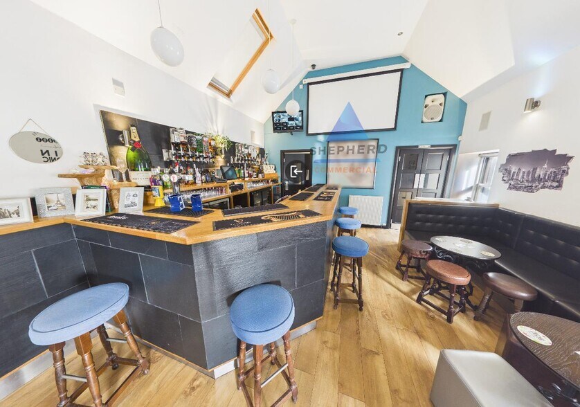 48 Market St, Montrose en venta - Foto del edificio - Imagen 3 de 8