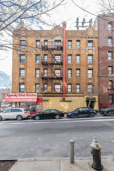 2359 Grand Concourse, Bronx, NY en venta - Foto del edificio - Imagen 2 de 43