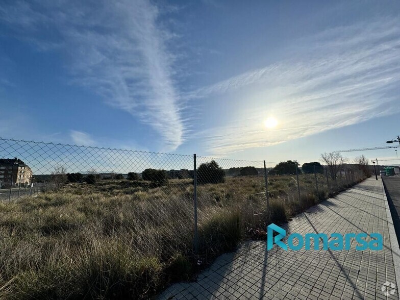 Calle Zurra, 1, Ávila, Ávila en venta - Foto del edificio - Imagen 2 de 6