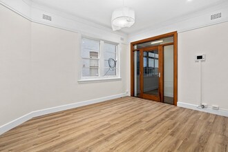 135 Crown St, Wollongong en alquiler Foto del interior- Imagen 1 de 4
