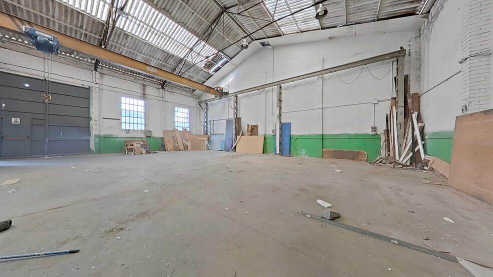 Nave en Ripollet, Barcelona en alquiler - Foto del interior - Imagen 2 de 4