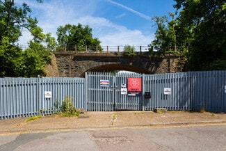 Más detalles de Morewood Close, Sevenoaks - Flex en alquiler