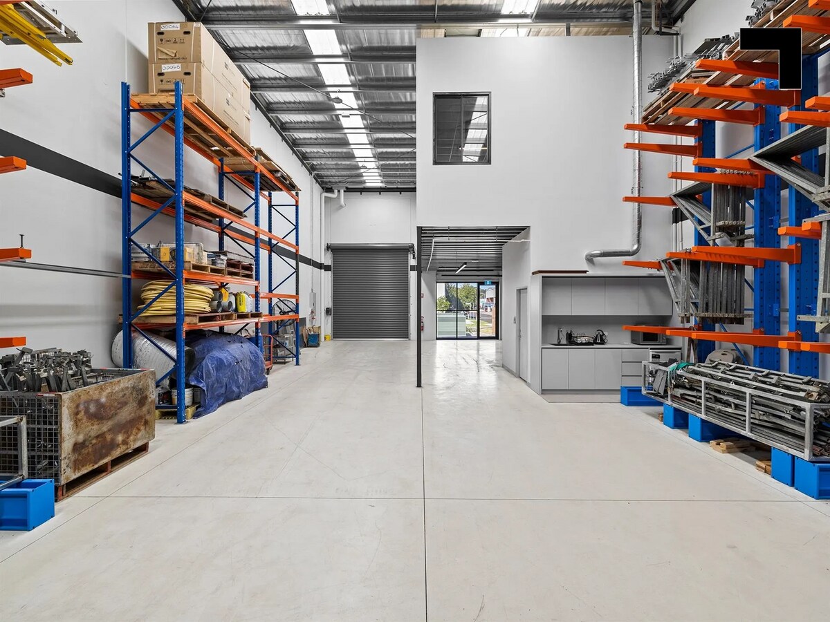9 Ambrose Ave, Cheltenham, VIC 3192 - Unidad 9 - - Foto del interior - Image 1 of 5