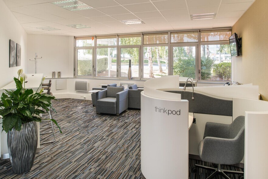 1 Rue Du Commandant Mouchotte, Paray-Vieille-Poste en alquiler - Foto del interior - Imagen 2 de 20