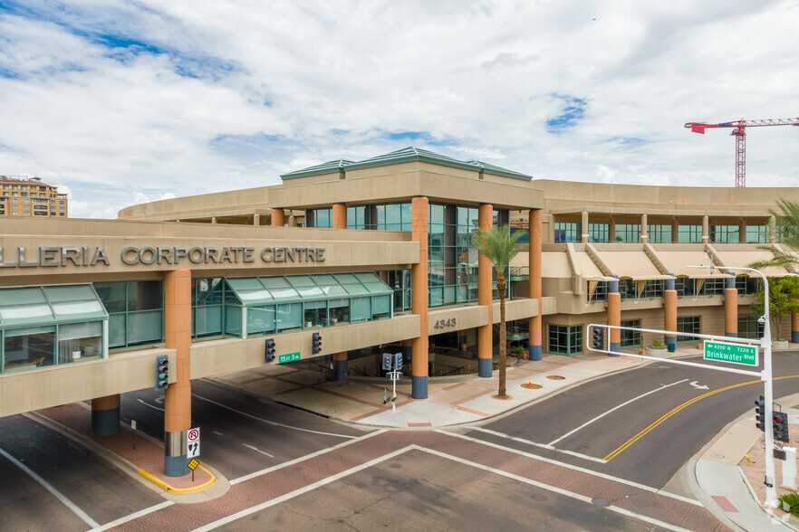 4343 N Scottsdale Rd, Scottsdale, AZ en alquiler - Foto del edificio - Imagen 2 de 6