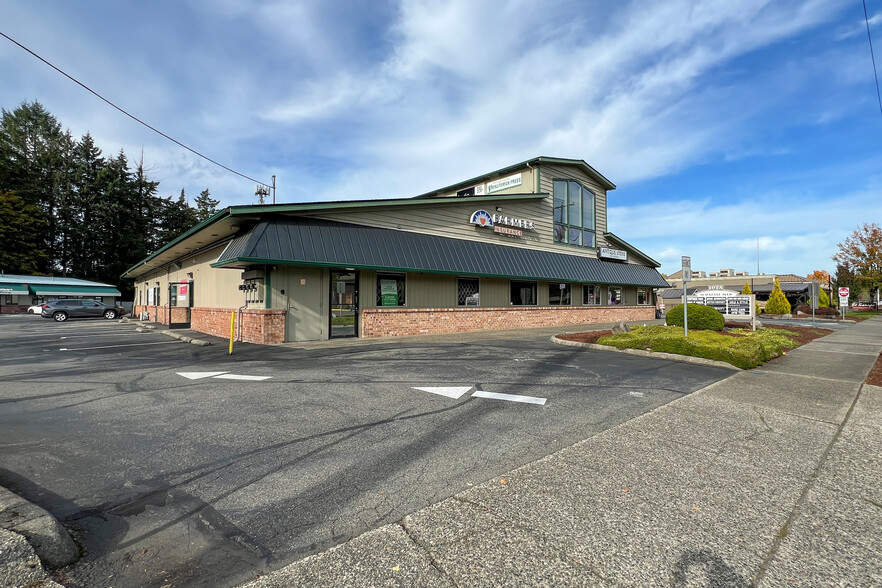 1025 Black Lake Blvd SW, Olympia, WA en alquiler - Foto del edificio - Imagen 2 de 3