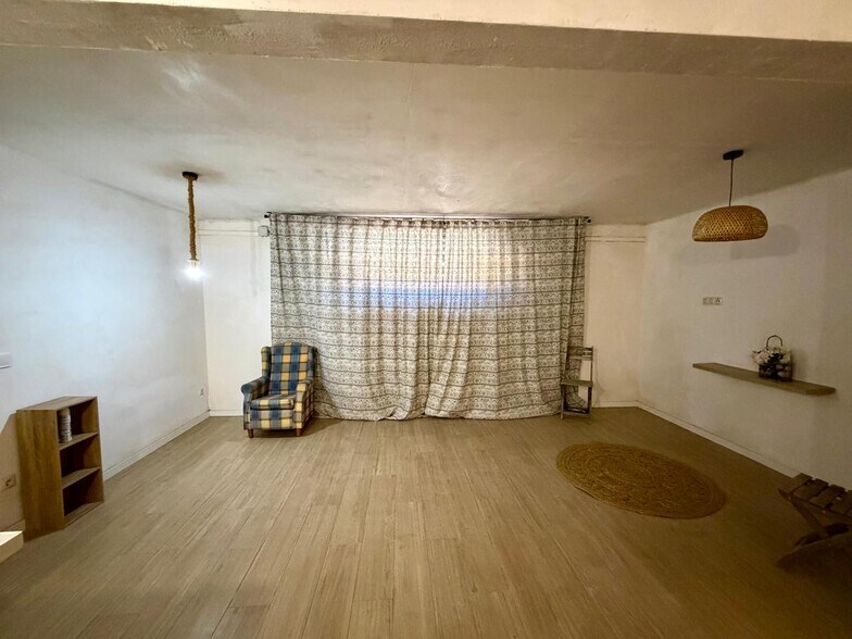 Edificio residencial en Montcada i Reixac, Barcelona en venta - Foto del interior - Imagen 3 de 4