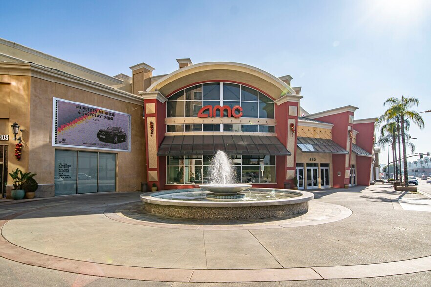 580 N Atlantic Blvd, Monterey Park, CA en alquiler - Foto del edificio - Imagen 2 de 119