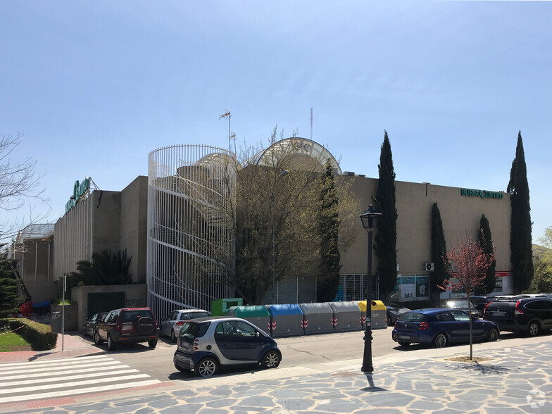 Comunidad de Madrid, 41, Las Rozas de Madrid, Madrid en venta - Foto del edificio - Imagen 3 de 6