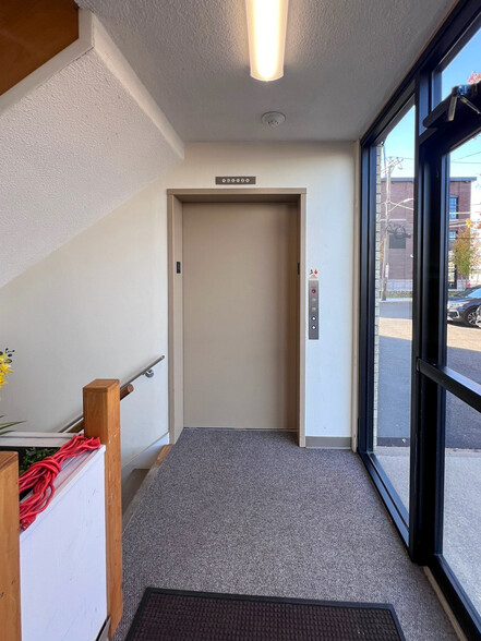 515 Providence Hwy, Dedham, MA en alquiler - Foto del interior - Imagen 3 de 10