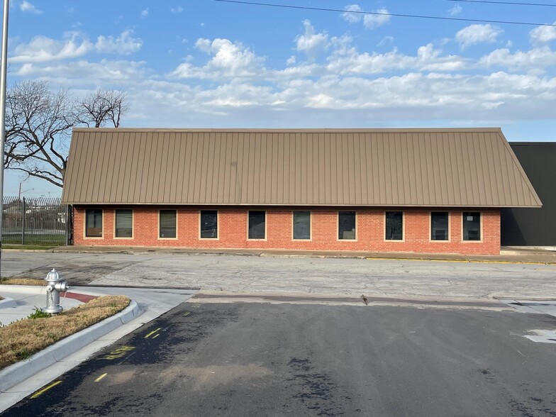 610 S Jennings Ave, Fort Worth, TX en alquiler - Foto del edificio - Imagen 1 de 1