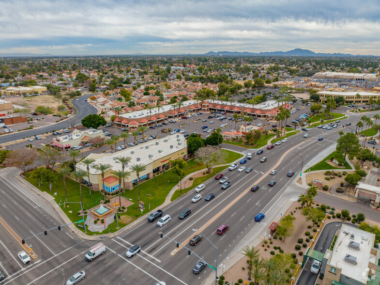 1515-1525 N Gilbert Rd, Gilbert, AZ en alquiler - Foto del edificio - Imagen 2 de 5