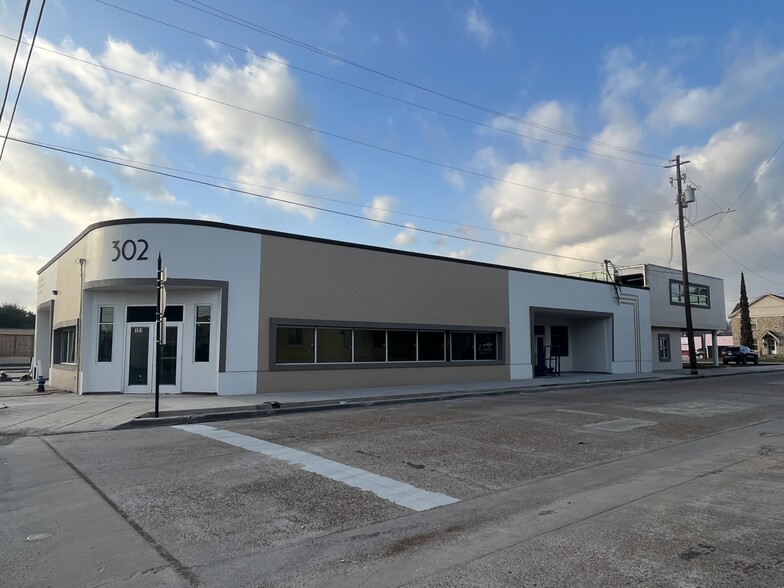 302 W Defee Ave, Baytown, TX en venta - Foto del edificio - Imagen 1 de 56