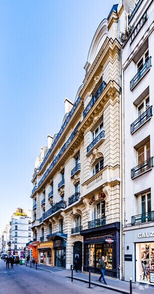 8 Rue De Lévis, Paris en alquiler - Foto del edificio - Imagen 2 de 2