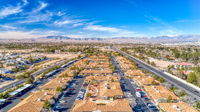 3057 E Warm Springs Rd, Las Vegas, NV - VISTA AÉREA  vista de mapa - Image1