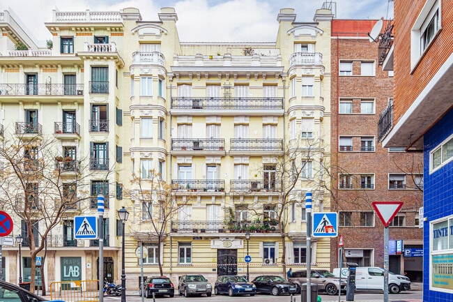 Más detalles de Calle Manuel Silvela, 7, Madrid - Edificio residencial​ en venta