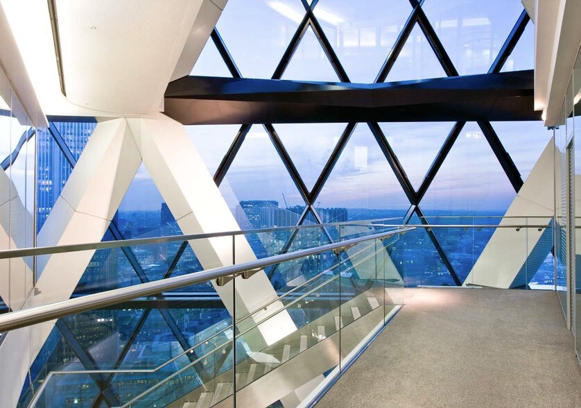 30 St Mary Axe, London en alquiler - Foto del interior - Imagen 2 de 39