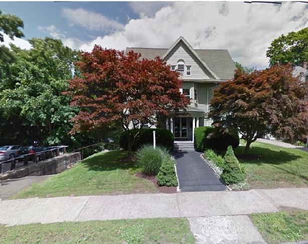 215 Coram Ave, Shelton, CT en alquiler - Foto del edificio - Imagen 2 de 16