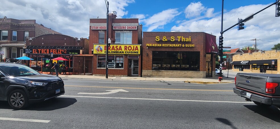 3558 N Pulaski Rd, Chicago, IL en alquiler - Foto del edificio - Imagen 2 de 3