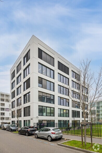 8 Rue Maurice Moissonnier, Vaulx-en-Velin en alquiler - Foto del edificio - Imagen 2 de 4