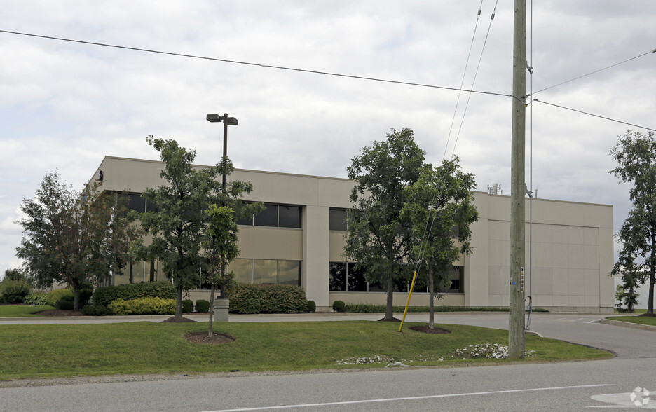 405 Maple Grove Rd, Cambridge, ON en alquiler - Foto del edificio - Imagen 3 de 6