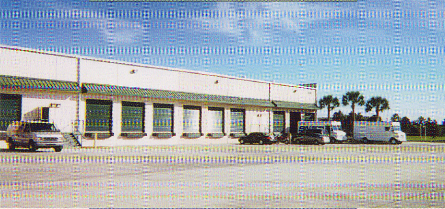 8440 Tradeport Dr, Orlando, FL en alquiler - Foto del edificio - Imagen 3 de 12