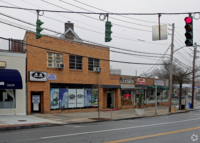 371-377 Mamaroneck Ave, White Plains, NY en alquiler - Foto del edificio - Imagen 3 de 6