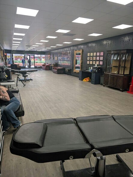 114-128 Crockhamwell Rd, Reading en alquiler - Foto del interior - Imagen 2 de 5