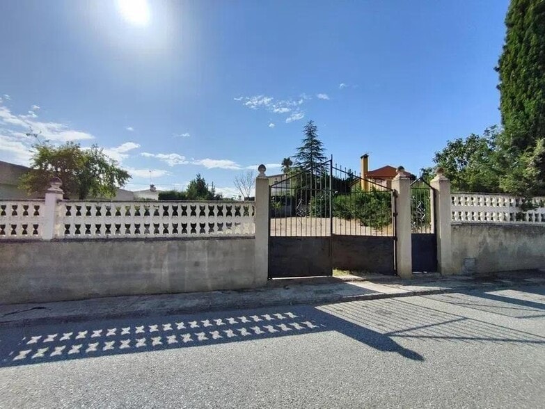 Avenida Suspiro del Moro, 49, Villa de Otura, Granada en venta - Foto del edificio - Imagen 2 de 38