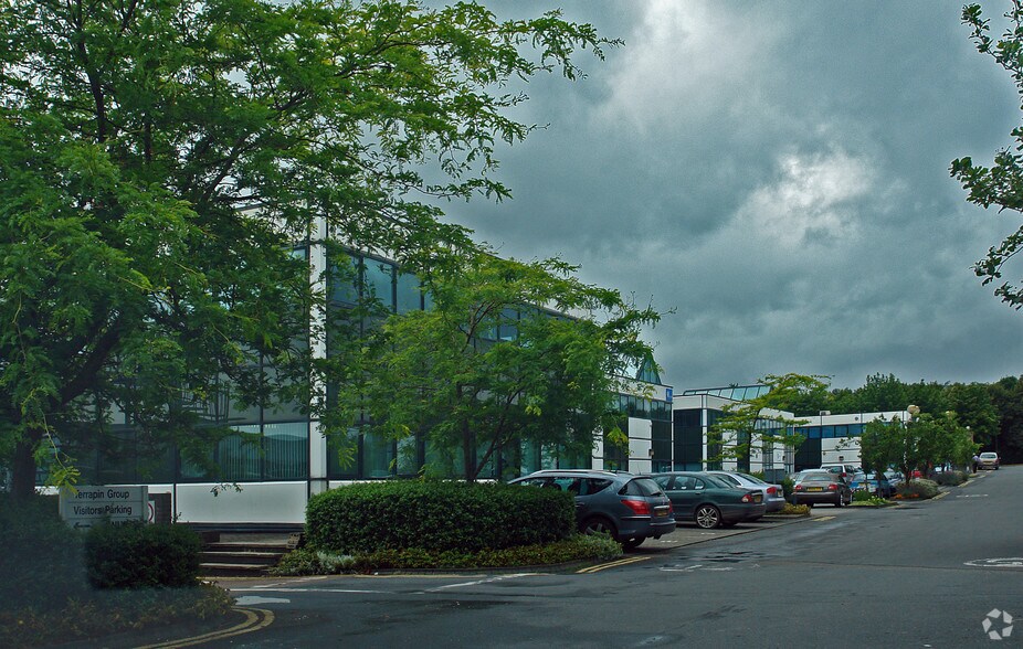 1-3 Bond Ave, Milton Keynes en alquiler - Foto del edificio - Imagen 2 de 3