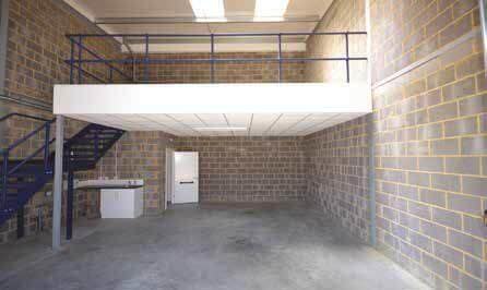 Units 1-6 Terminus Rd, Chichester, WSX PO19 8TW - Unidad 1 -  - Foto del interior - Image 2 of 3