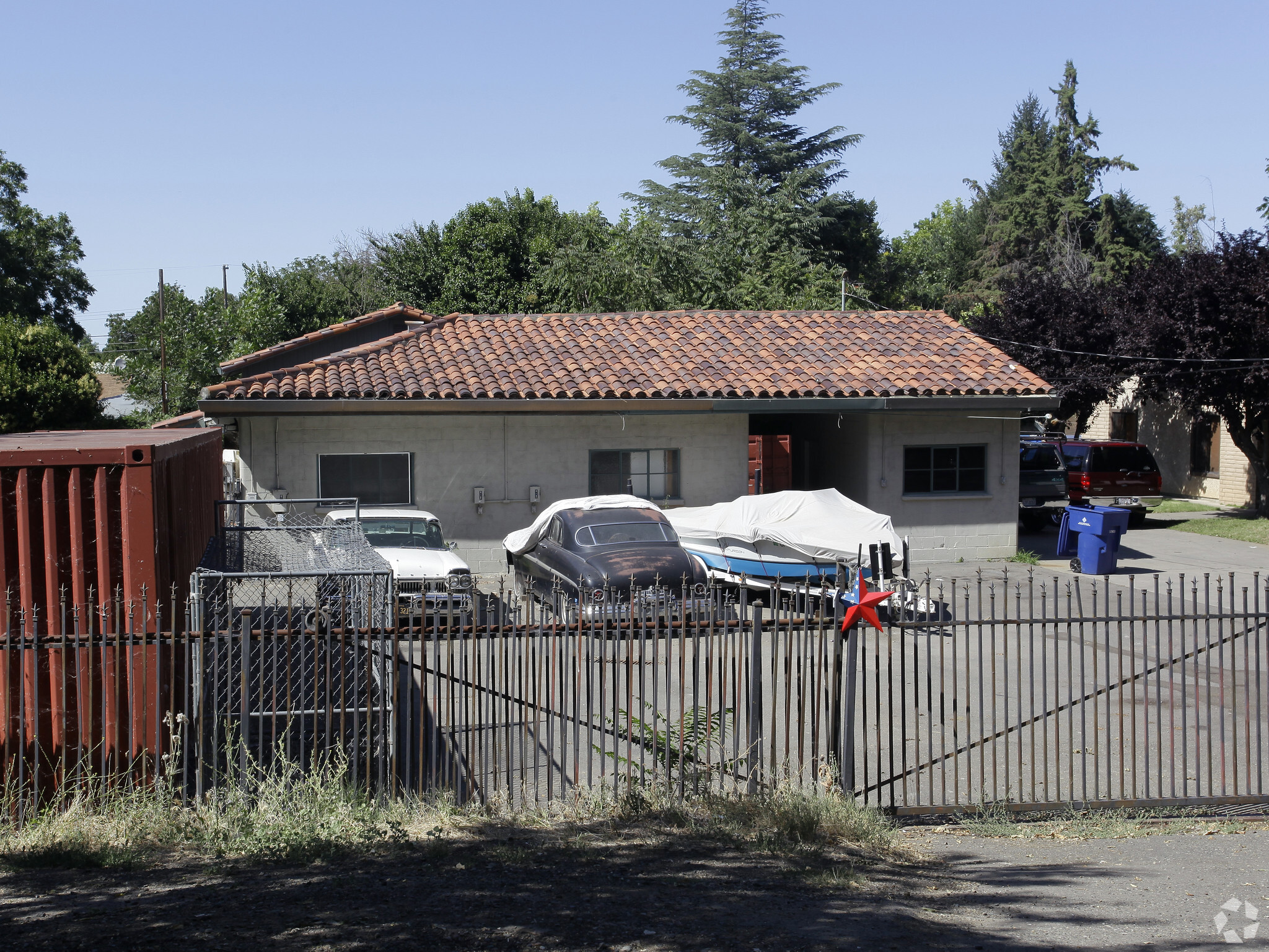 460 Garden Hwy, Sacramento, CA en alquiler Foto del edificio- Imagen 1 de 9