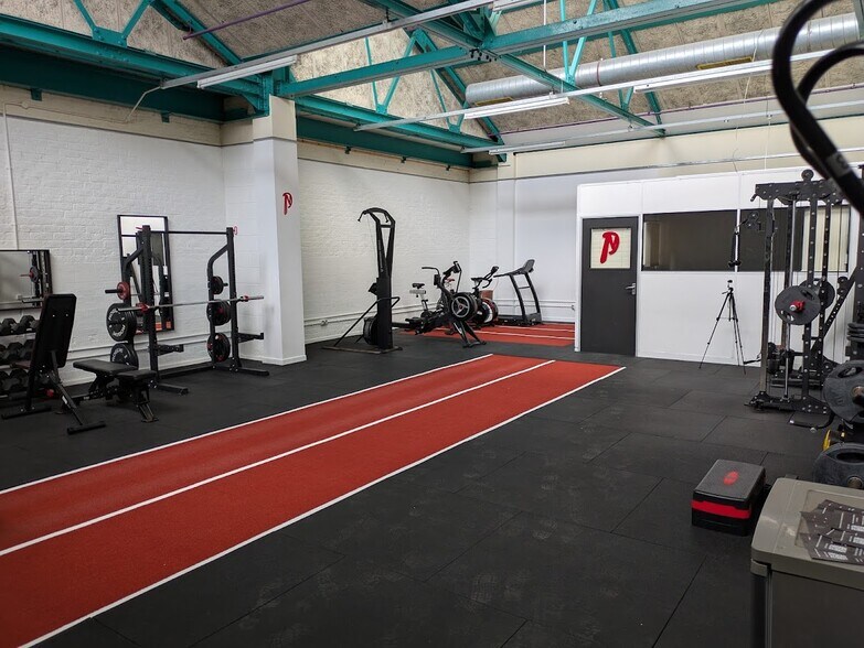 Victoria St, Oldham en alquiler - Foto del edificio - Imagen 2 de 25