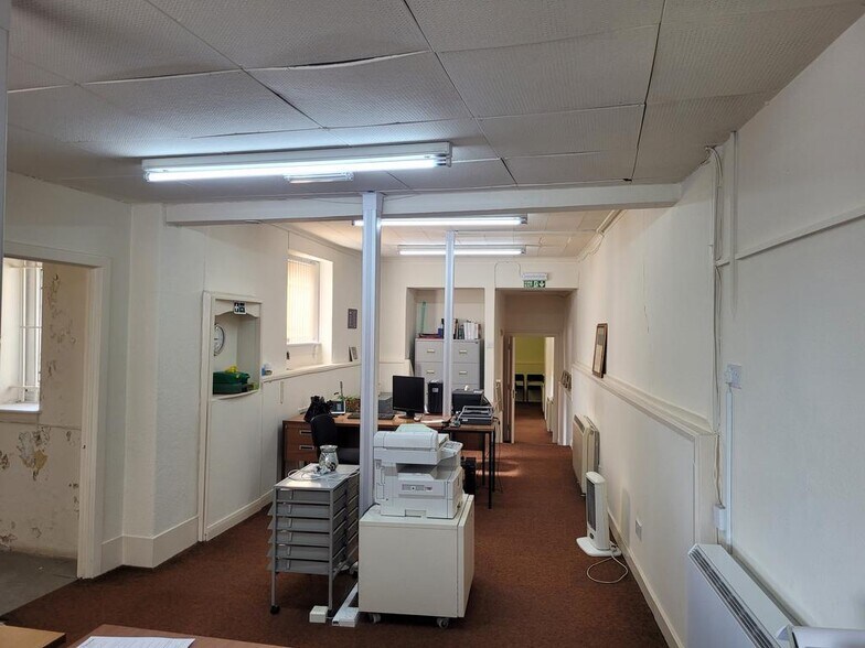 25 High St, Kirkcaldy en venta - Foto del edificio - Imagen 3 de 4