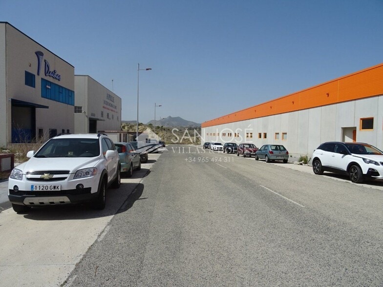 Nave en Aspe en venta - Foto del edificio - Imagen 3 de 8