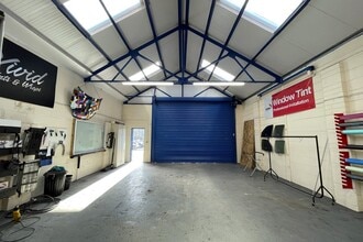 4-6 Uddens Trading Estate, Wimborne en alquiler Foto del interior- Imagen 1 de 2