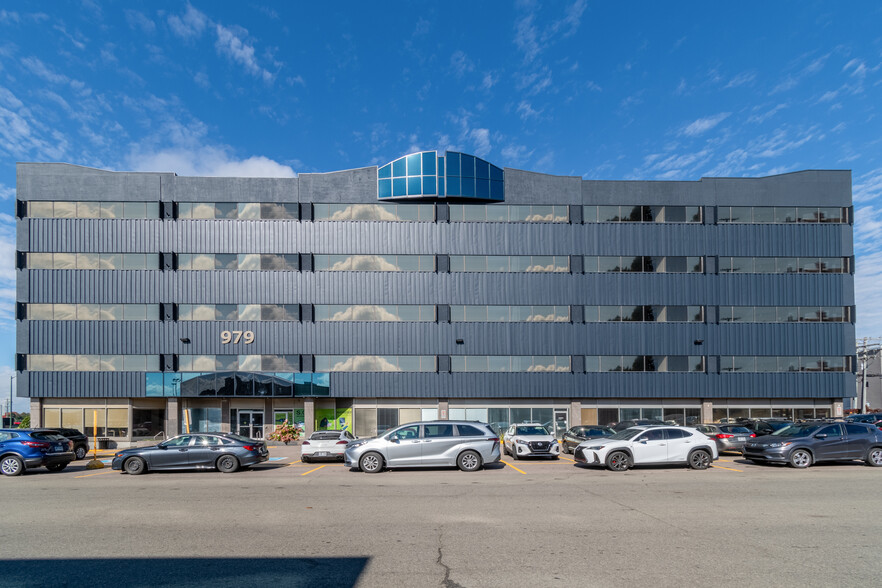 979 Av De Bourgogne, Québec, QC en alquiler - Foto del edificio - Imagen 3 de 10