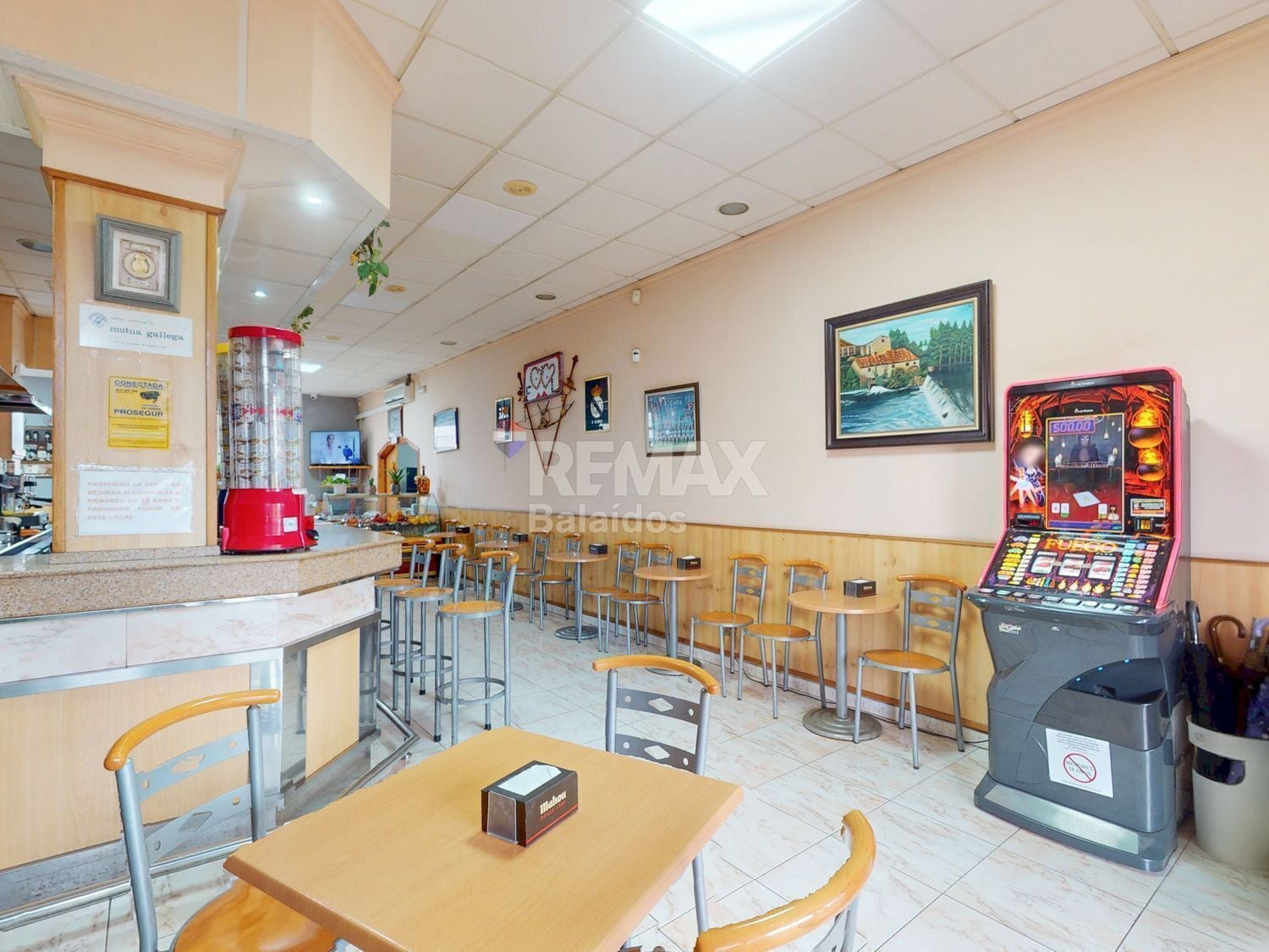 Local en Tomiño, Pontevedra en venta Foto del interior- Imagen 1 de 34